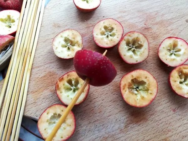 冰糖葫芦制作方法