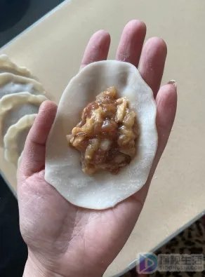 包饺子的步骤简单