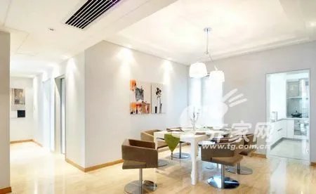 女网友晒极简家 18万打造3室1厅简约美家