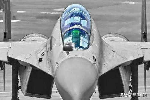 印度空军苏30战机部署拉达克前沿机场，我方歼-16能否碾压？