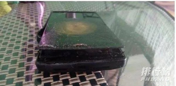 三星手机爆炸事件_三星手机爆炸原因