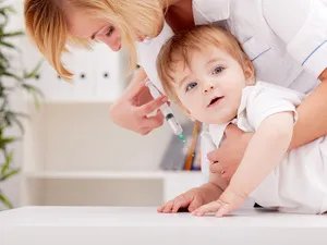 穿低胸衣吹空调   乳腺伤不起  