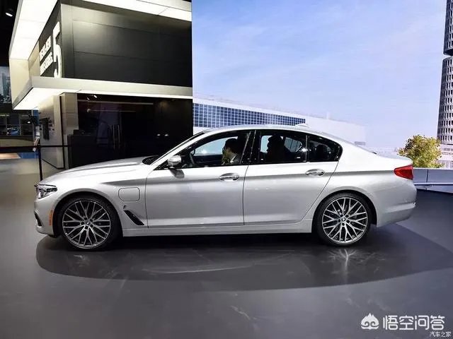 进口宝马5系和华晨宝马5系有什么区别？哪个好？