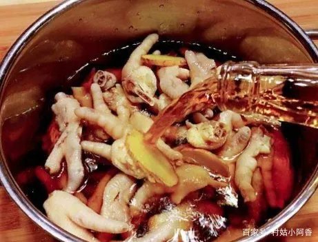 鸡脚汤怎么做？