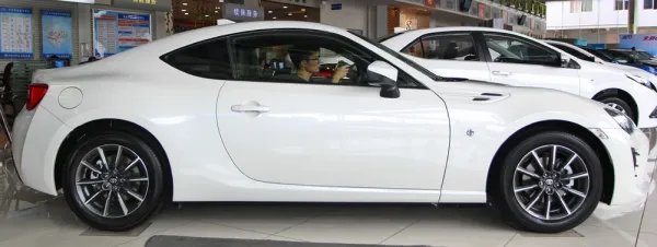 丰田86是属于什么级别的车？目前报价多少？