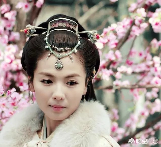 琅琊榜小说中霓凰郡主到底喜欢谁？是梅长苏还是聂铎？