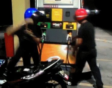 求超级搞笑的图片？