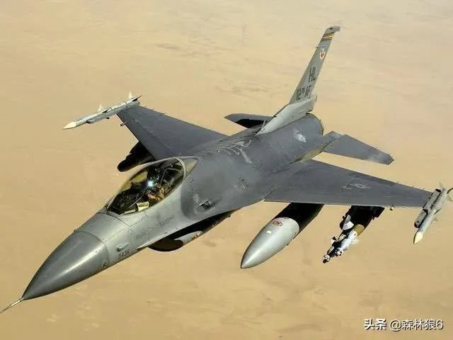 印度空军苏30战机部署拉达克前沿机场，我方歼-16能否碾压？