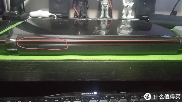 lenovo 联想 Y560 笔记本电脑 DIY升级修复 篇一：屏幕固定位断裂彻底修复图文解说