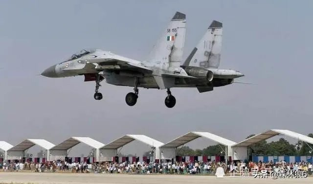 印度空军苏30战机部署拉达克前沿机场，我方歼-16能否碾压？