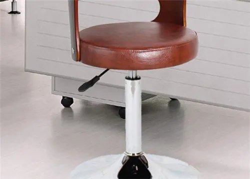 升降椅坐上自己下降怎么办