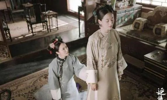 《延禧攻略》纯妃喜欢傅恒吗  她为什么和皇后走那么近