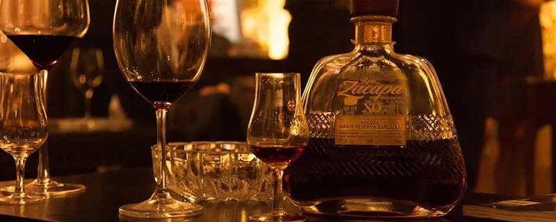 白朗姆酒怎么喝 白朗姆酒的喝法