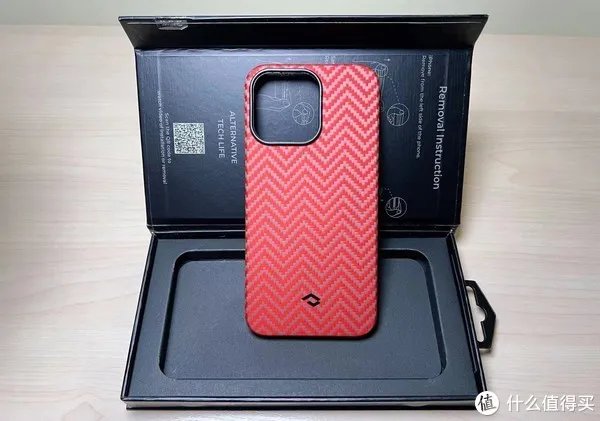 PITAKA 凯夫拉magsafe磁吸碳纤维手机壳测评