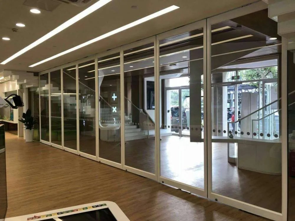 地弹簧门上下怎么调