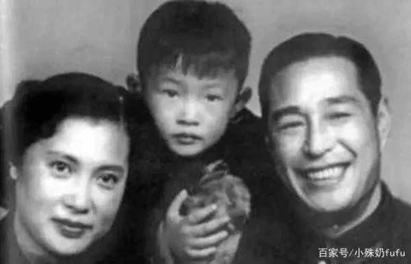 演员秦怡去世了是真的还是谣言？