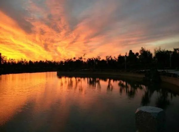 为什么有火烧云