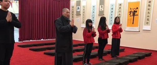 如何拜佛礼佛：正确姿势