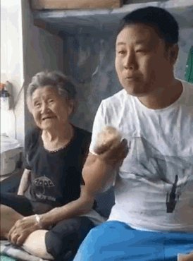 求超级搞笑的图片？