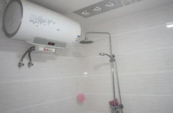 即热式电热水器多少瓦