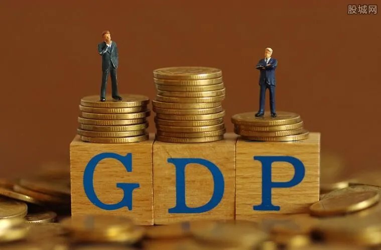 俄罗斯和中国的关系怎样 两国实力对比谁强