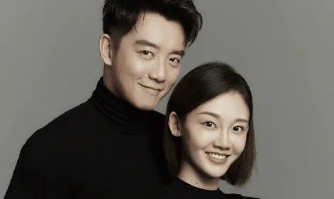 郑恺晒苗苗健身照，隔一天她才回复，我却留意身材，哪像孩子妈？如何看？