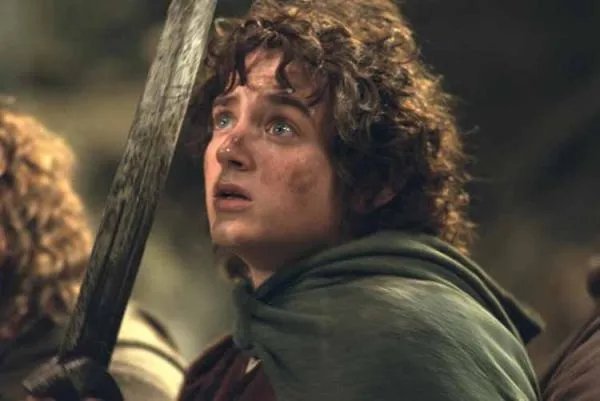 魔戒2主要内容在讲什么。