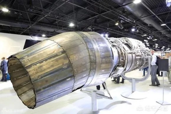 矢量发动机和普通发动机有什么区别呢？哪种发动机比较好？