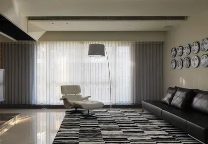 自然与前卫的交错 198平简约设计时尚精品居