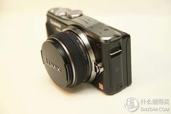 Panasonic 松下 GF6C +14/F2.5镜头 开箱+实拍