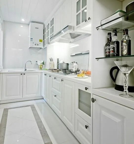 长方形厨房如何设计？长方形厨房装修效果图