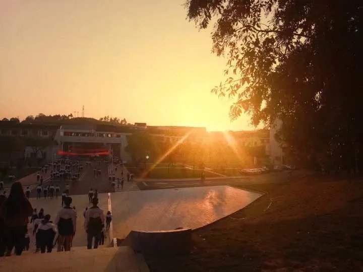 湖南邵东三中！