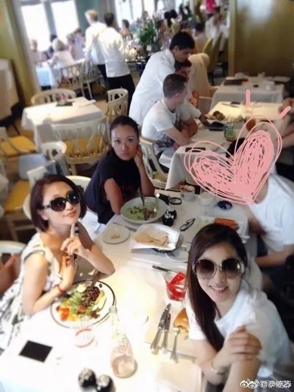 伊能静的儿子帅？