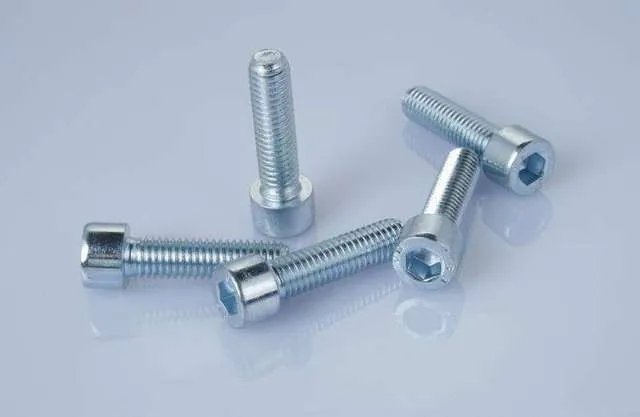 内六角螺栓标准 内六角螺栓国家标准