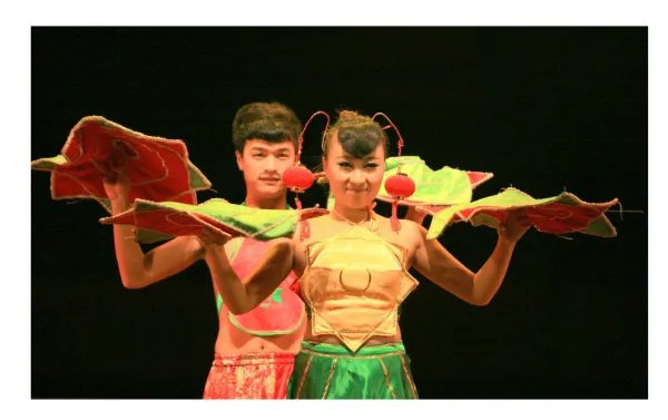 小拜年的歌词是什么意思啊？