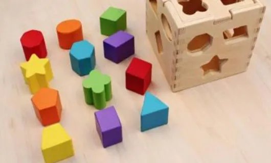 现在开玩具实体店还有前景吗？