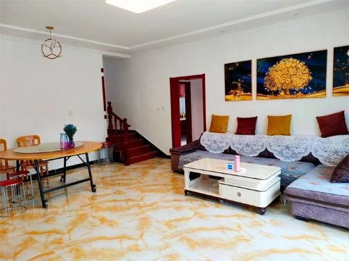 北京延庆百里画廊山泉云舍民宿，篱笆环绕的超大休闲场地与菜园！