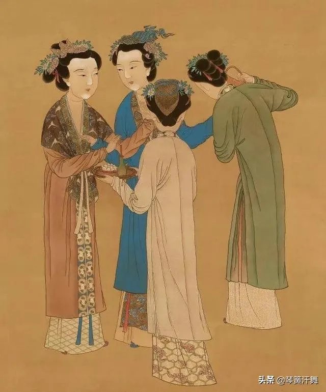 上联：听红尘恋歌的感伤，缱绻珍藏心事。下联你会吗？