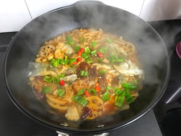 烤鱼的制作方法和配料是什么？