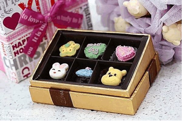 女孩子生日送什么好？