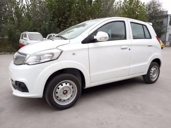 四轮全封闭电动车可以开上路吗