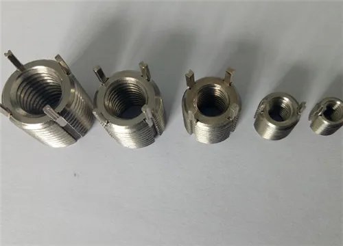 钢丝螺套怎么使用