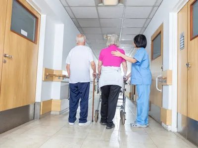 下午时间，“踩点”安贞医院门诊