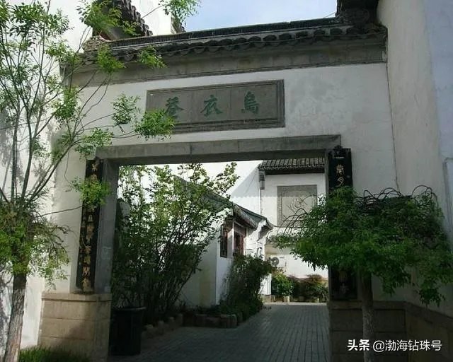 南京有哪些好玩的景点？住宿有哪些建议？