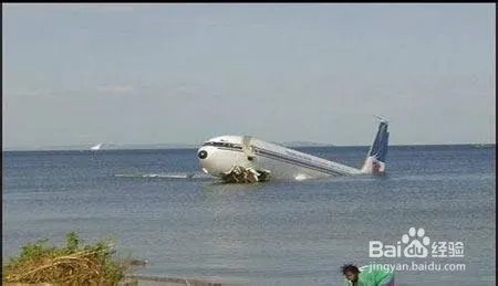 飞机失联有哪些原因？