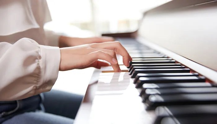 钢琴脚踏板作用 钢琴的脚踏板有什么作用