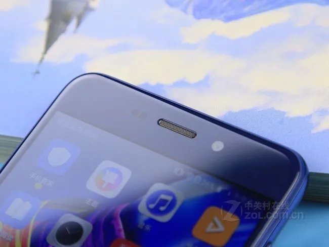 荣耀 V9 play 高配版 4GB+32GB游戏运行流畅 ZOL商城1025元火热销售中