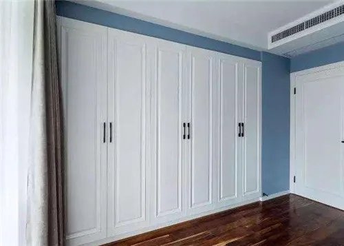 嵌入式衣柜优缺点有哪些