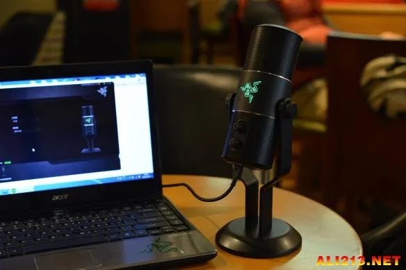 是谁抢走了我的麦克风！Razer魔音海妖麦克风评测