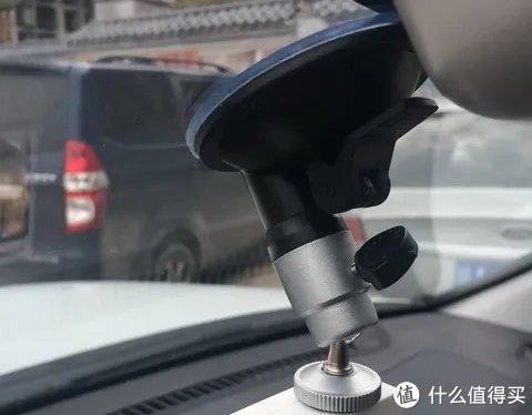 小蚁运动相机替代行车记录仪的失败尝试